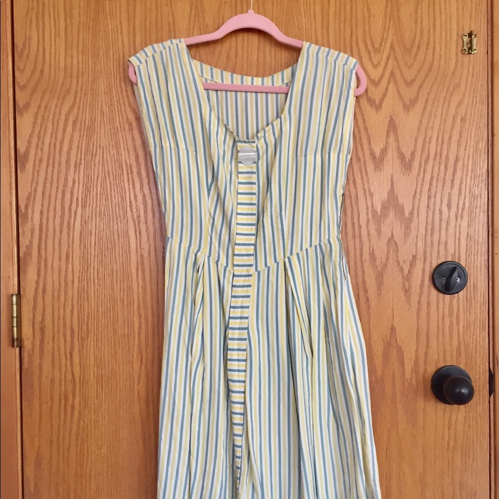 VINTAGE Striped Midi Tea Dress (size 2 XS)